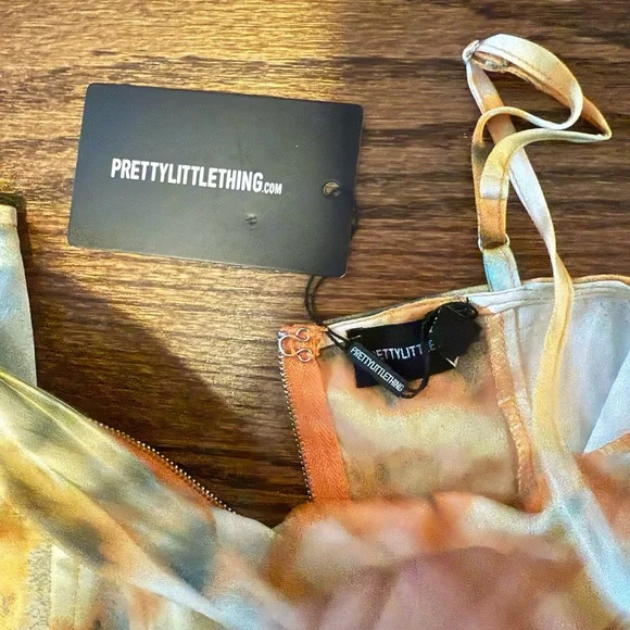 PrettyLittleThing Set - Picture 4 of 6